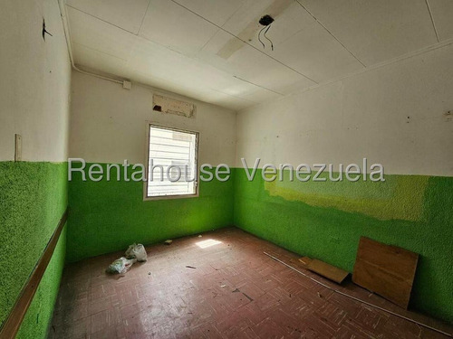 Terreno En Venta Urb. La Castellana, Caracas. 25-17170 Yf