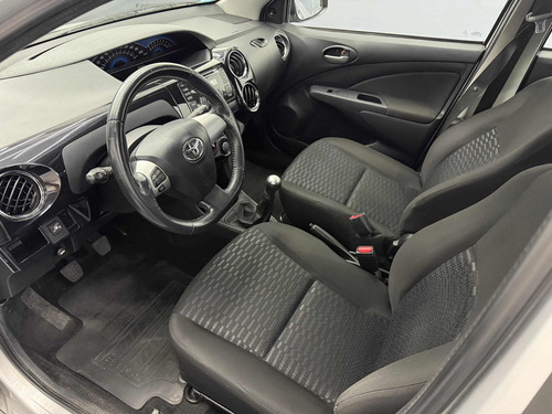 Toyota Etios 1.5 Sedan Xls