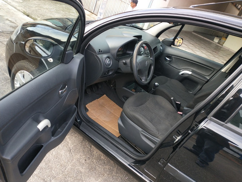 Imagem 11 de 17 de Citroën C3 Glx 1.4 2012