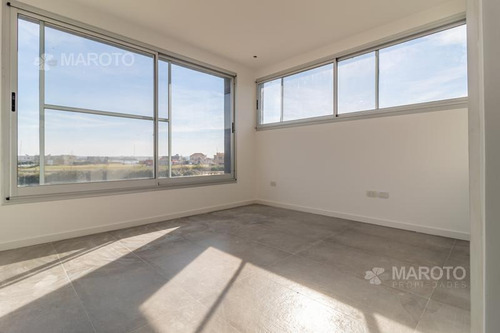 Imagen 17 de 30 de Casa En Venta En Barrio Puertos Del Lago - Maroto Propiedades