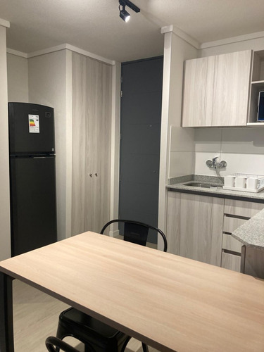 Arriendo Semiamoblado
