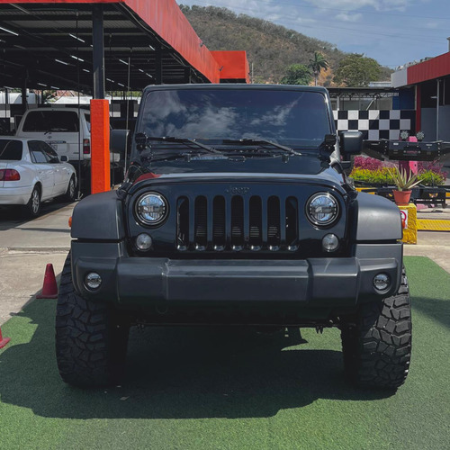 Jeep Rubicon Wrangler Sport