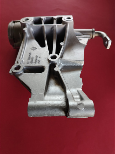 Base De Alternador De Jetta A3 93 A 98 Motor 2.0 Original (Usado)