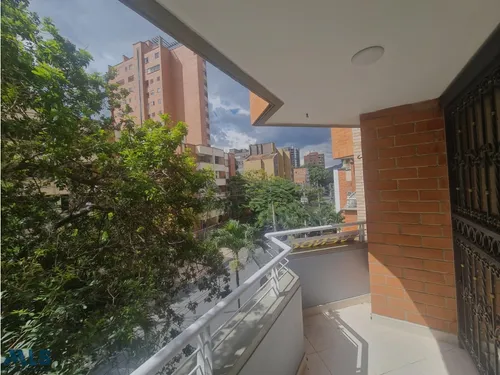 Espacioso Apartamento En Laureles(mls#255855)