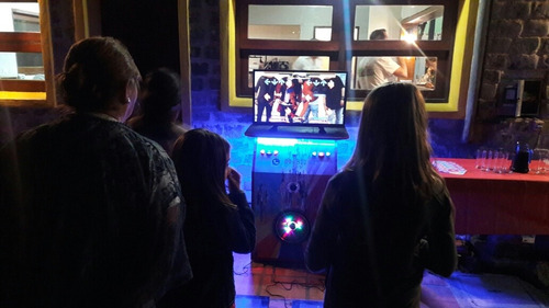 Imagen 2 de 5 de Alquiler De Plataforma De Baile Y Juegos Inflable.
