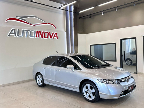 Honda Civic Sedan LXS 1.8/1.8 Flex 16V Aut. 4p