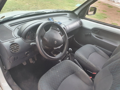Renault Kangoo 1.6 2 Furgon Confort Aa Da Svt 1plc 2014