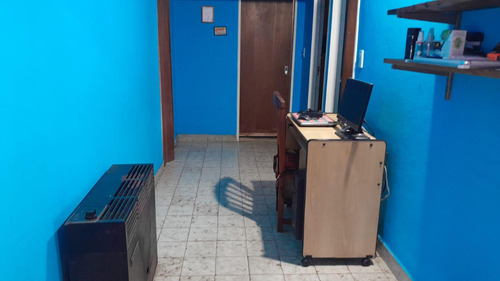Venta De Ph Con Local Comercial / Vivienda Familiar