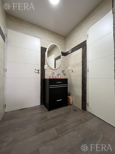 Venta Casa 6 Ambientes Con Cochera En Wilde