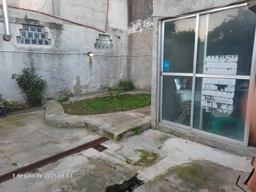 Venta Casa 3 Ambientes En Lote Propio Excelente Estado