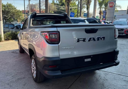 RAM 700 1.3 Slt Reg Cab Fwd