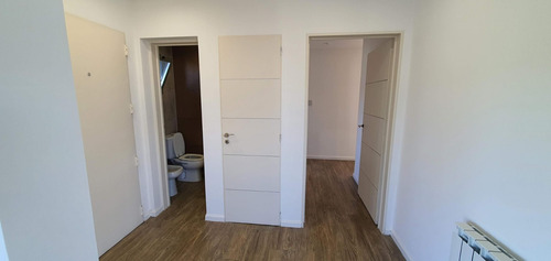 Imagen 5 de 30 de Casa 4 Amb Con Pileta Barrio Santa Juana Canning