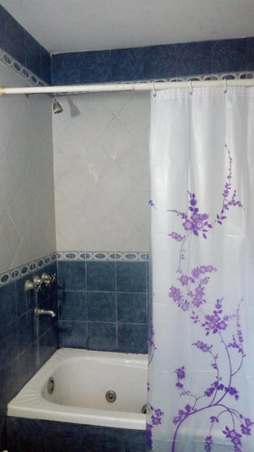 Casa En Venta - 4 Dormitorios 4 Baños - 3300mts2 - Pilar