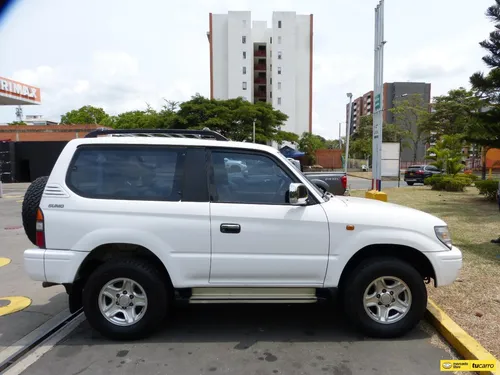 Toyota Prado 2.7 Sumo Gx