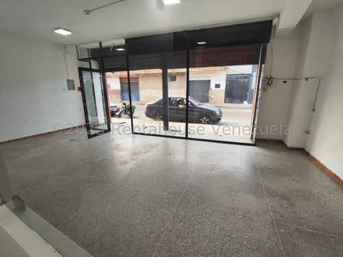 Local En Venta Barquisimeto, Financiable , El Manteco Zona Muy Comercial Por Tradición. Jr