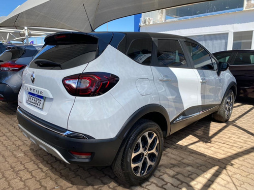 Imagem 4 de 8 de Renault Captur Bose 1.6 16v Sce Cvt (flex)