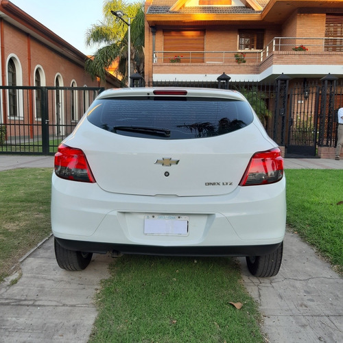 Chevrolet Onix 1.4 Ltz Mt 98cv 2014