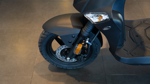Kymco Agility 125 Scooter No Yamaha Fascino Rs 125