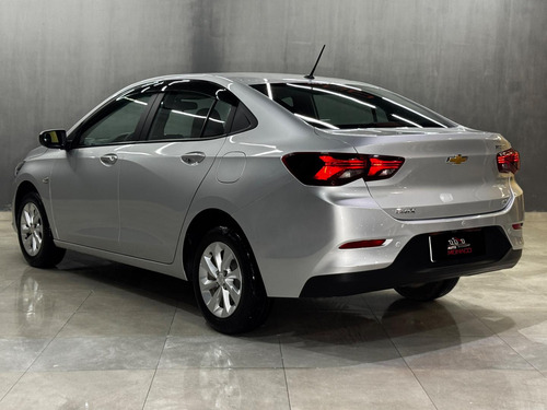 Chevrolet Onix Plus 10tat Lt1
