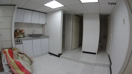 Oficina En Arriendo En Centro. Cod A22315