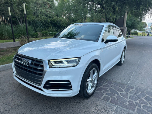 Audi Q5 2.0 L T S Line Dsg