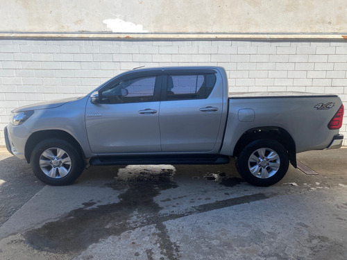 Toyota Hilux 2.8 Tdi Srv Cab. Dupla 4x4 Aut. 4p