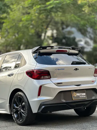 Chevrolet Onix 1.0T Rs Mt