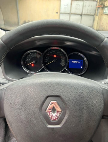 Renault Logan 1.6 Dynamique Hi-power Easy-r 4p