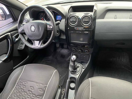 Imagen 10 de 13 de Renault Duster Oroch 2016 2.0 Outsider Plus