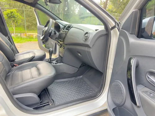 Renault Stepway 1.6 Intens Cvt