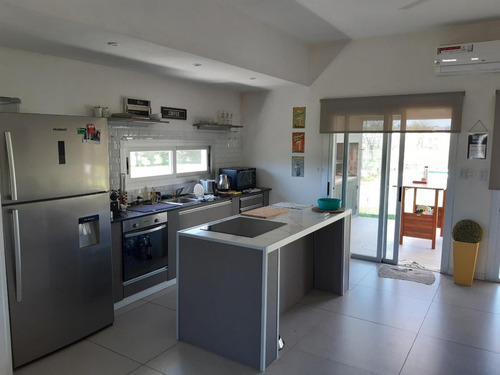 Se Vende Excelente Casa En Ruta 8 Ramal Pilar Km 56.500
