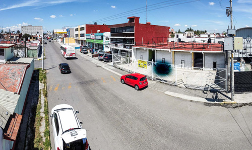 Local En Renta Toluca Sobre Wenceslao Labra Cerca De Terminal De Autobuses Y Mercado Juarez, Alta Afluencia Vehicular