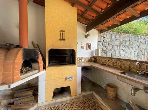 Casa Com 4 Dormitórios 2 Suítes À Venda, 376 M² Por R$ 2.150.000 - Algarve - Cotia/sp - Ca3239