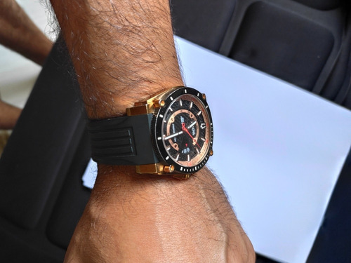 Relógio Bulova Precionist 300mt 98b152 / Wb31014u