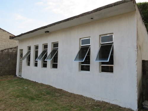 Casa Bertioga Pé Na Areia Rua Asfaltada Tudo Perto Só Lazer!
