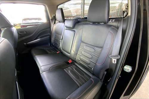 Nissan Frontier 2023