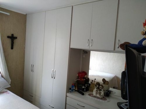 Apartamento Para Venda, 2 Dormitório(s) - 77