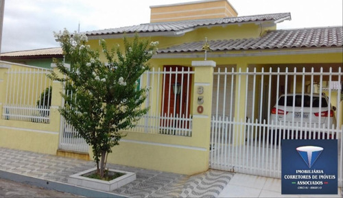 Imagem 3 de 5 de Casa Para Venda Em Porto Real, Loteamento Morada Vale Do Ypê, 2 Dormitórios, 1 Suíte, 1 Banheiro, 1 Vaga - 202003_1-1547648