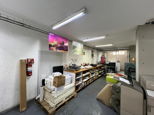 Rento Local Comercial 100mt Con Magnifica Ubicación Muy Céntrico