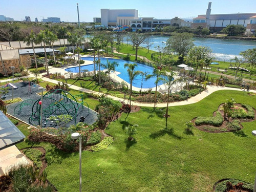 Departamento En Cabo Norte, 3 Recamaras, En 170m2, Balcon Con Vista Al Lago