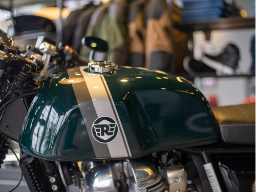 Continental Gt 650 Con Escapes - Precio De Oferta