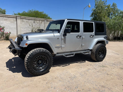 Jeep Wrangler 3.8 Unlimited Sahara 4x4 At