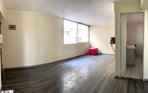 Depto. Barrio Lastarria, Metro Católica Y Bellas Artes