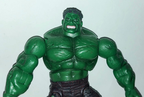 Toybiz Marvel Poseable Leaping Hulk Movie Universal 2003