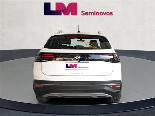 Volkswagen Nivus 1.0 200 TSI TOTAL FLEX HIGHLINE AUTOMÁTICO
