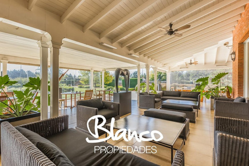 Imagen 14 de 30 de Espectacular Lote De 1576 En El Barrio Pilará - El Faetón