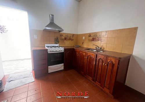 Venta Ph Tipo Casa 3 Ambientes Entrada Independiente Cochera Terraza