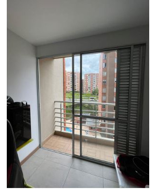 Apartamento En Venta Avenida De Las Americas - Pereiraa (279055013).