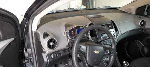Imagem 10 de 12 de Chevrolet Sonic 2013 1.6 16v Lt 5p