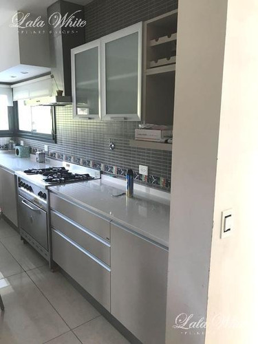 Imagen 10 de 23 de Venta - Casa En Saint Thomas Este